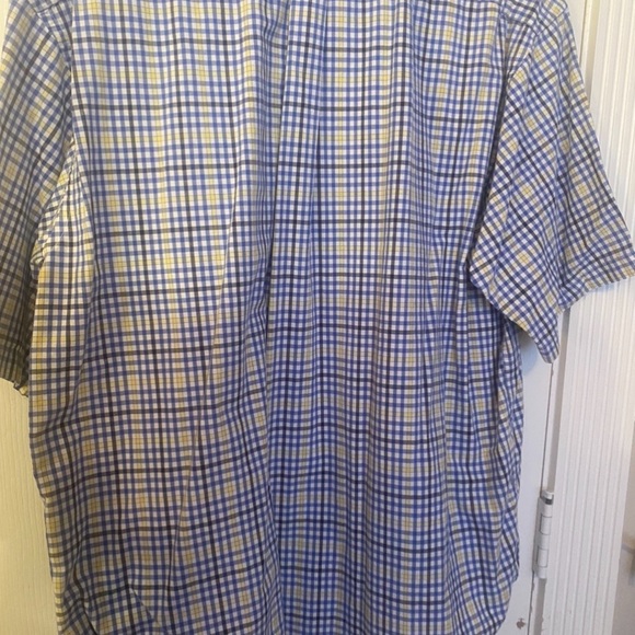 VTG Tommy Hilfiger Short Sleeve Button Down Shirt 100% Cotton Plaid Men's Large - Picture 3 of 3